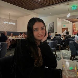 Meet your Posher, Mariana